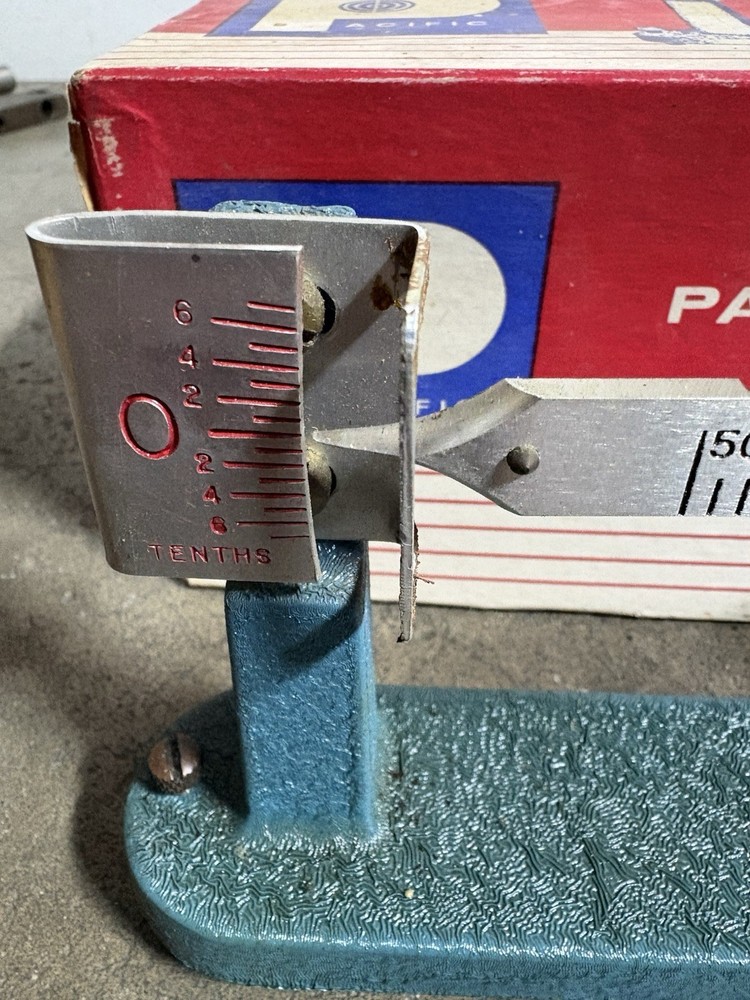 Vintage Pacific Reloading Balance Beam Powder Scale