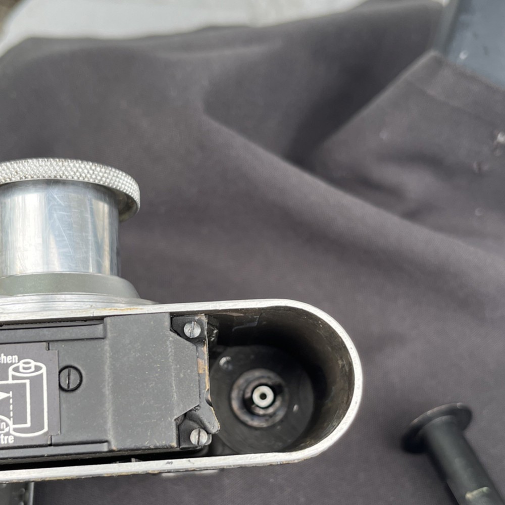 Leica D.R.P. Ernst Leitz Wetzlar Silver Rangefinder Camera