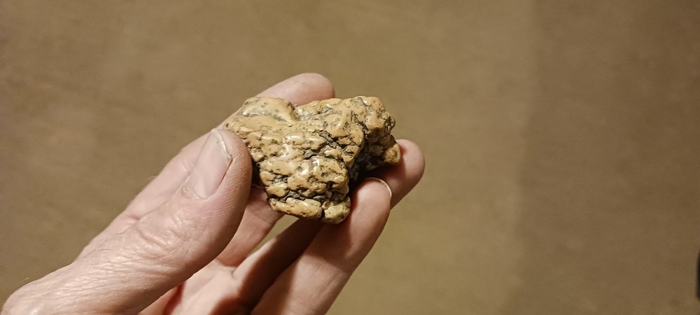 Turquoise Yellow Rough nugget Nevada