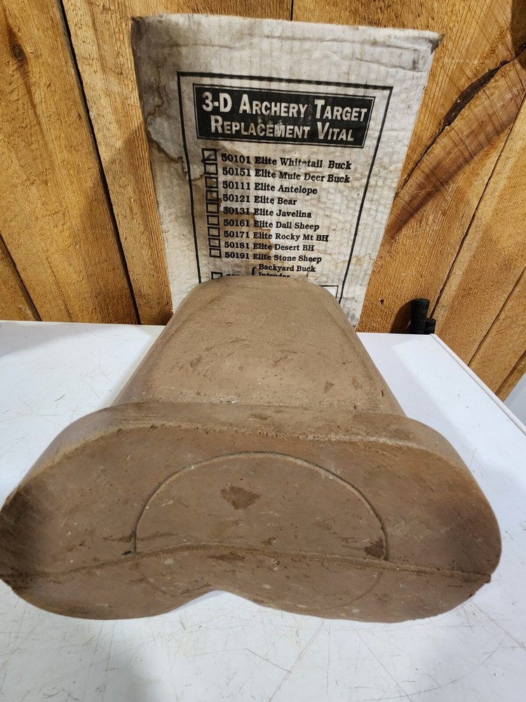 New Old Stock Delta Elite Whitetail Buck Replacement Core Target