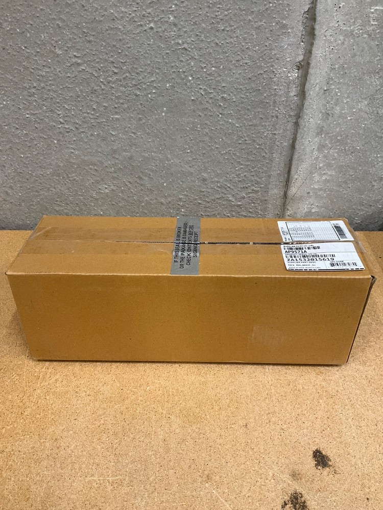 APC Rack PDU, Basic, 1U | AP9571A