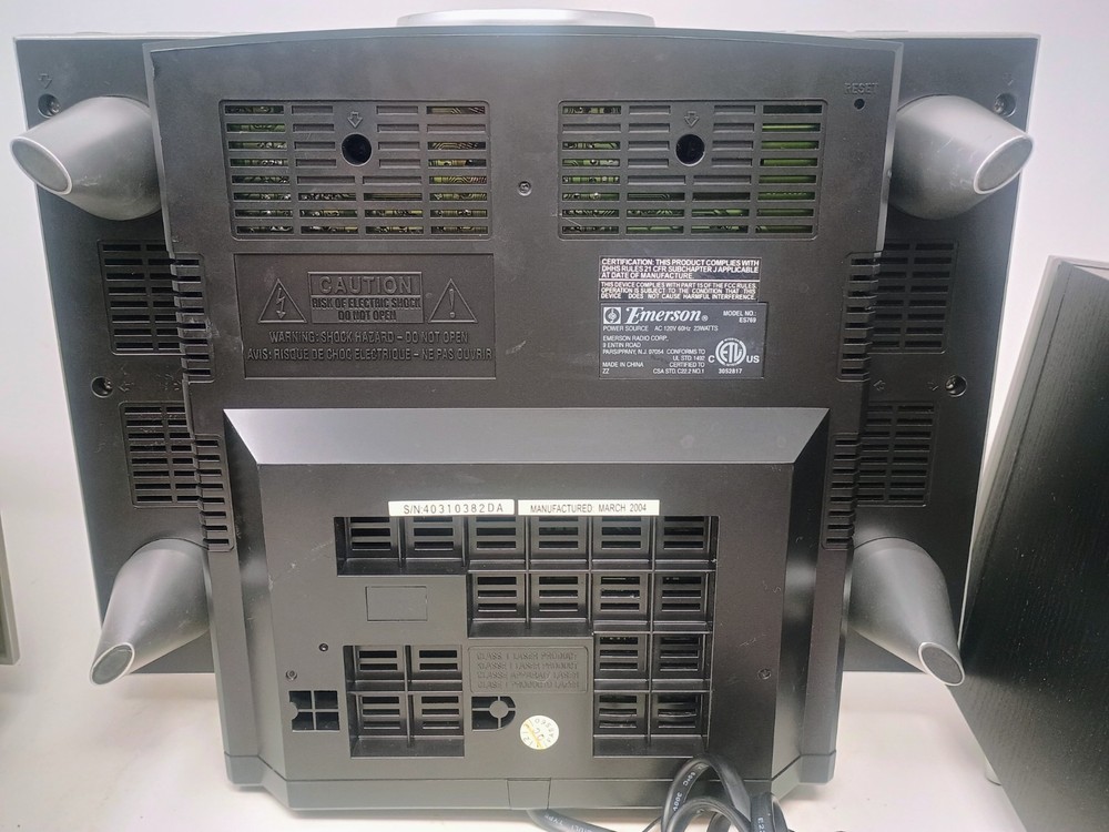 Emerson ES769 Executive Micro System Stereo w/ Speakers, Disc Read Issues, READ