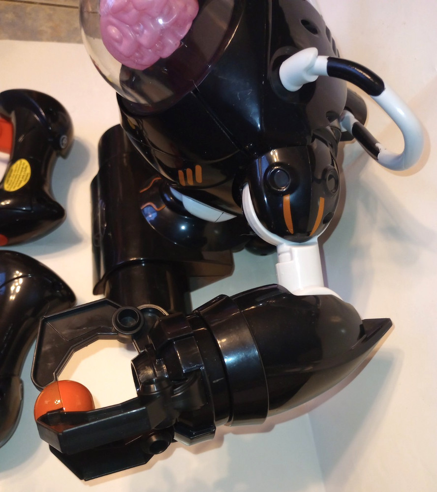 Cepia Big Robots Fighting 2 Robots Data Rate & Tenderizer W/ Controllers Tested