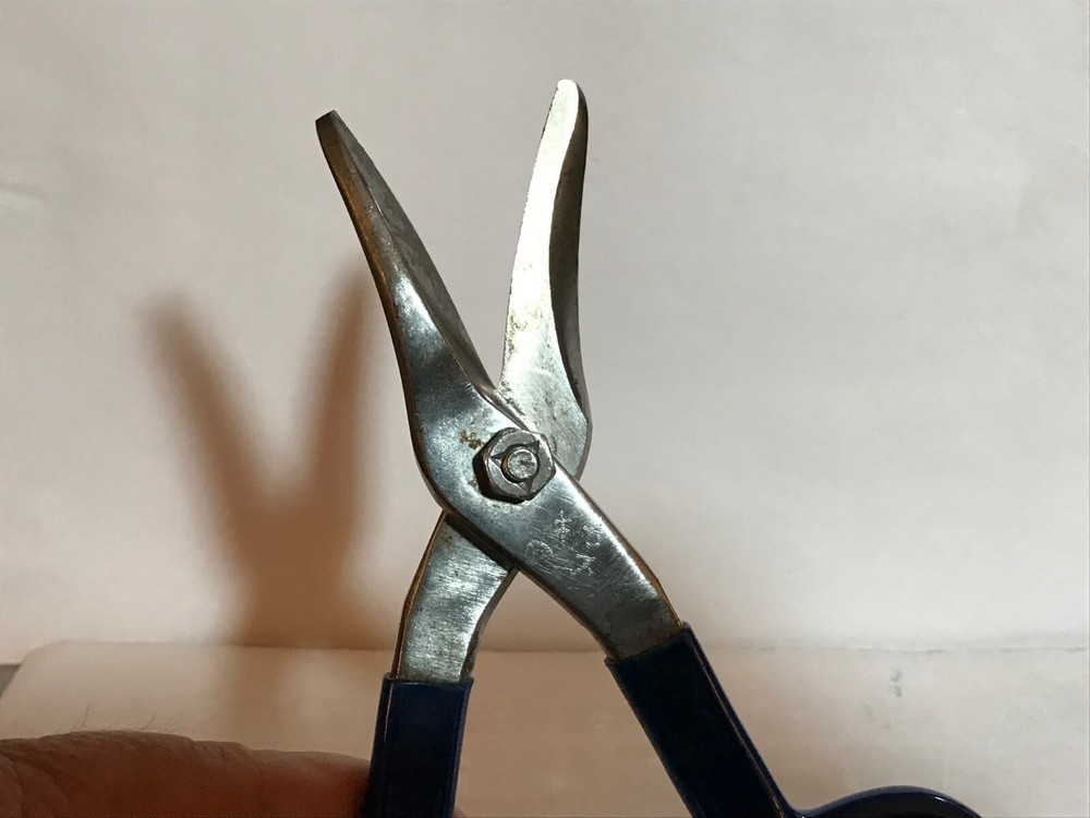Vintage Tin Snips shears Cutter Tool 7" Long box A