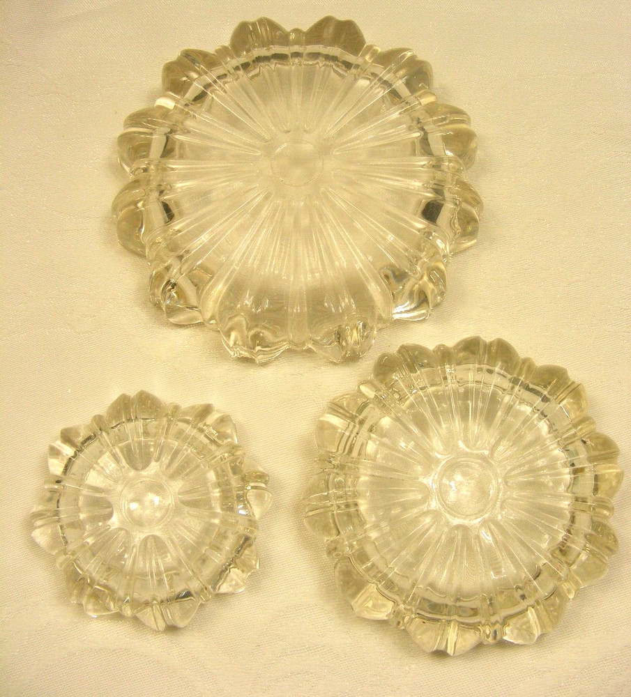 Vintage Depression Glass Stackable Ash Tray Set of 3 Three 12-d