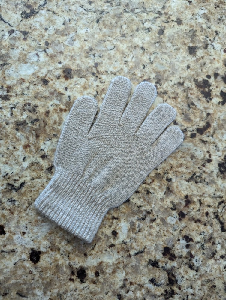 FROSTBITE GLOVES KHAKI One size Princess Polly