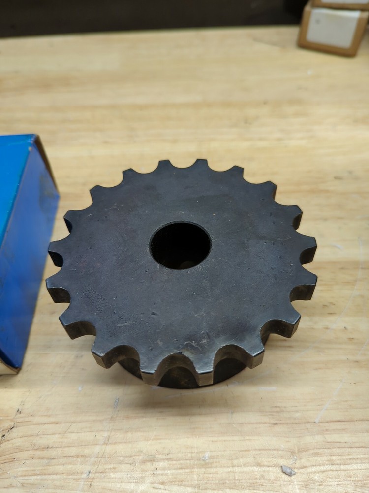 Martin 6018 Chain Coupling Half Chain Coupling Hub #60 18 Teeth 1" Bore
