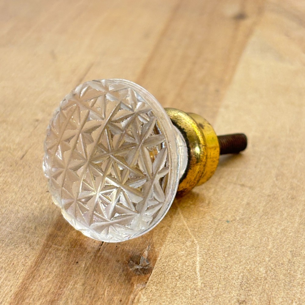 Single Pressed Glass Drawer Pull, 1-3/8"dia