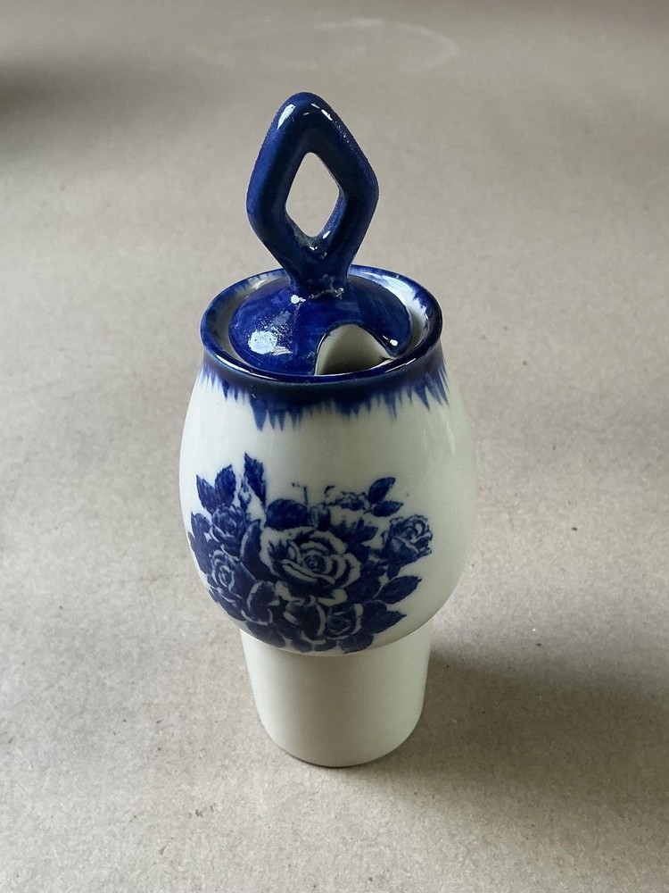 Blue White Ceramic Salt Shaker & Lidded Jar Floral Large Table Kitchen Set