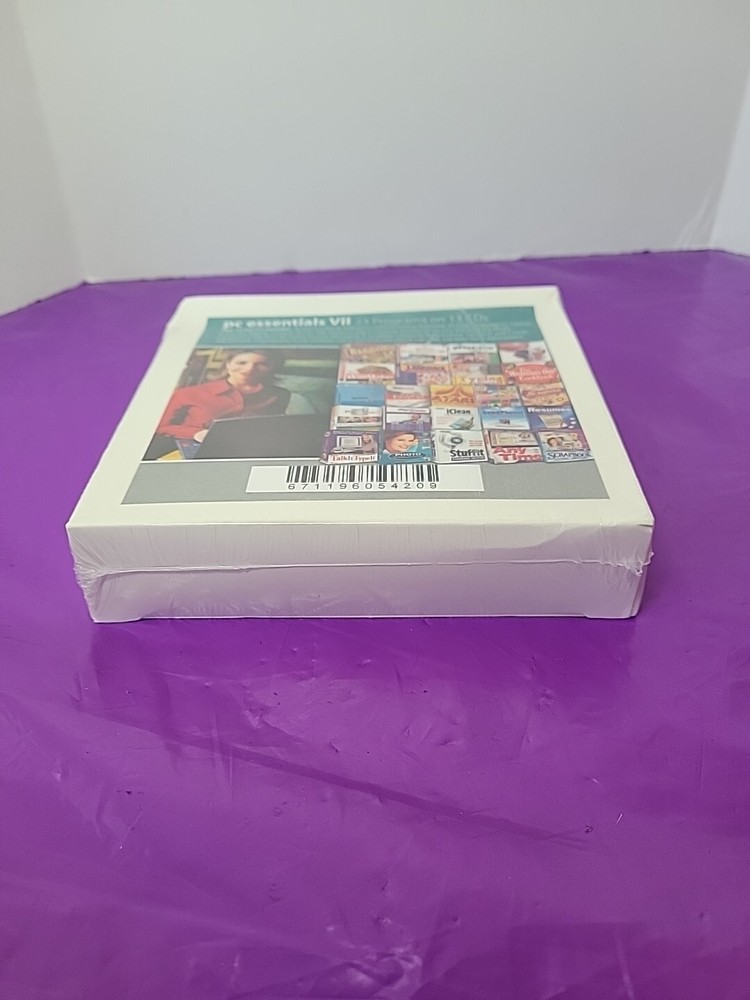 Vintage Software PC Essentials Vll 23 Programs on 13 CDs Rare Sealed