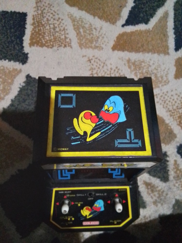 1982 Coleco Pac-Man Mini Arcade Version With Original Box. Works Great.
