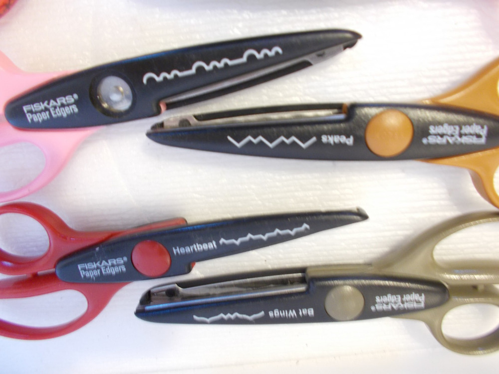 Fiskars Paper Edgers Scissors Various Patterns (see description) Set Of 10 (E-3)