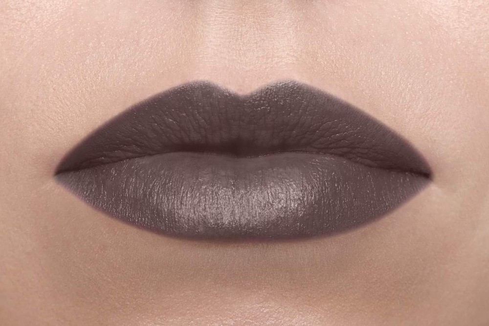 NYX Suede Matte Lipstick, Moonwalk
