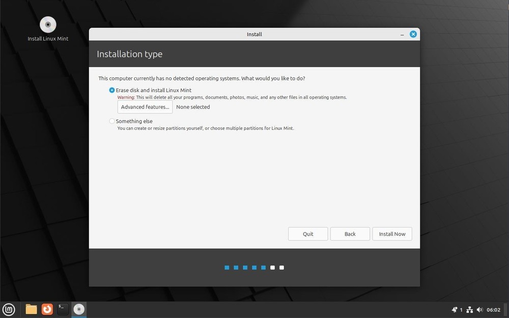 Linux Mint 22.2 “Zara” Cinnamon 64-Bit Bootable Live/Installer DVD – UEFI & BIOS
