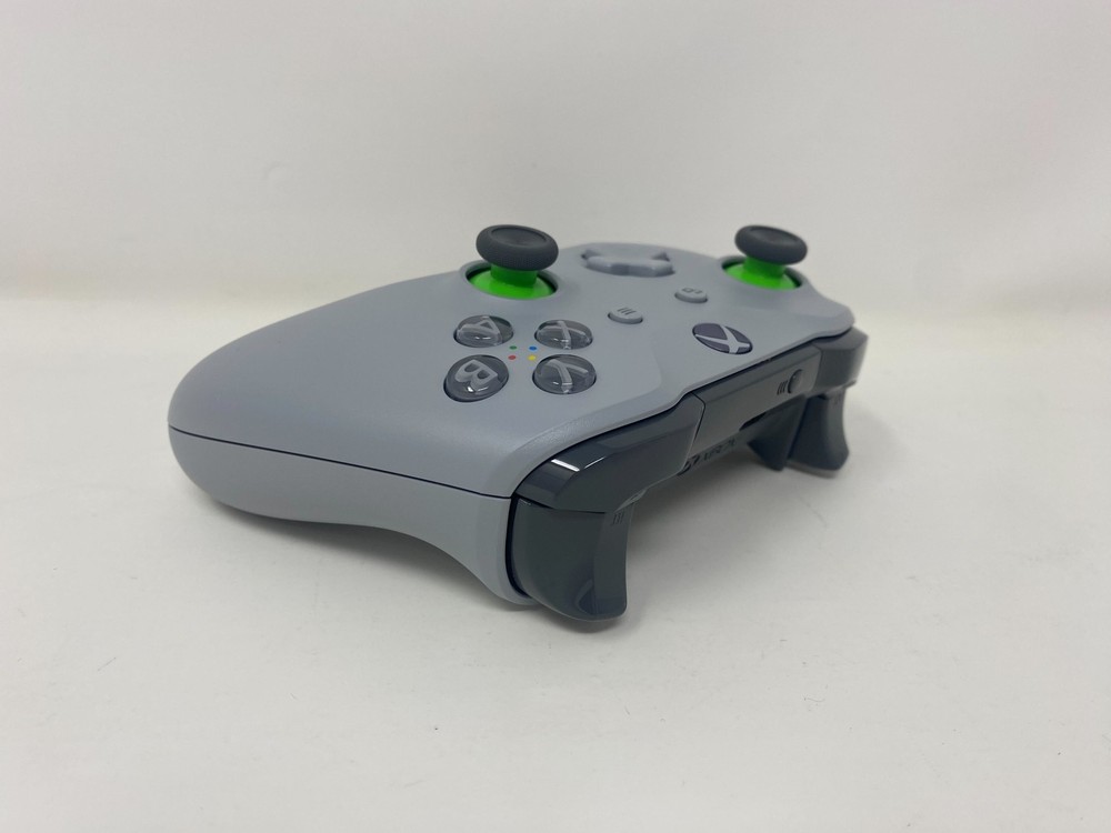 Microsoft Xbox One Wireless Controller - Grey/Green Edition [USED - COMPLETE]
