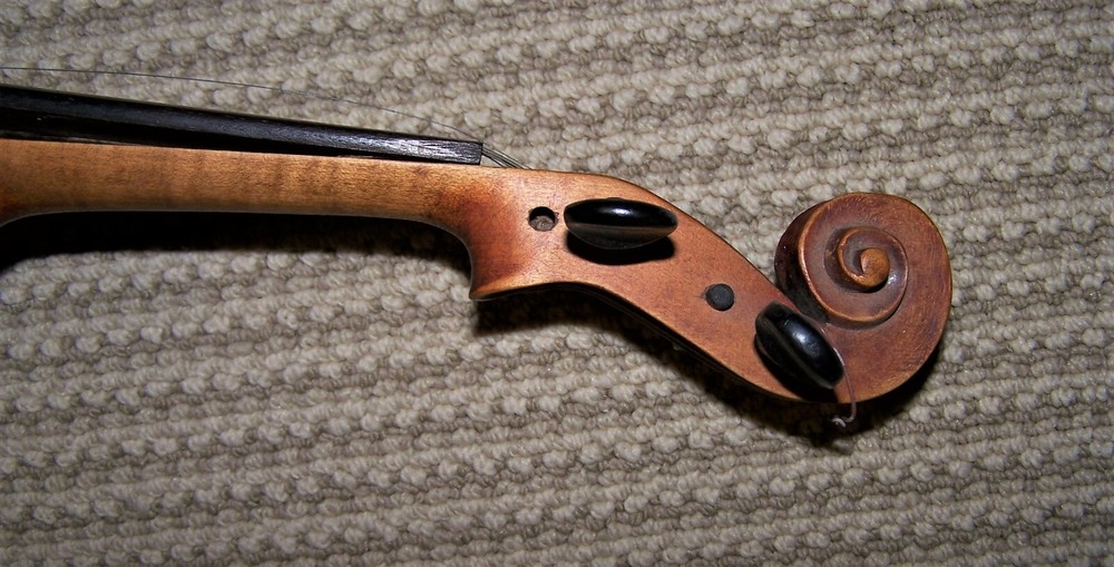 VINTAGE GERMAN ANTONIUS STRADIUARIUS COPY VIOLIN