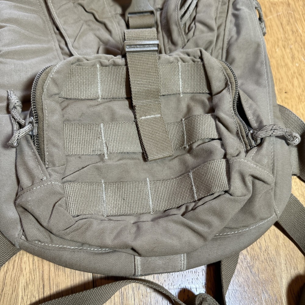 USMC Hydration Pack Eagle Industries No Bladder Coyote Camelback Water