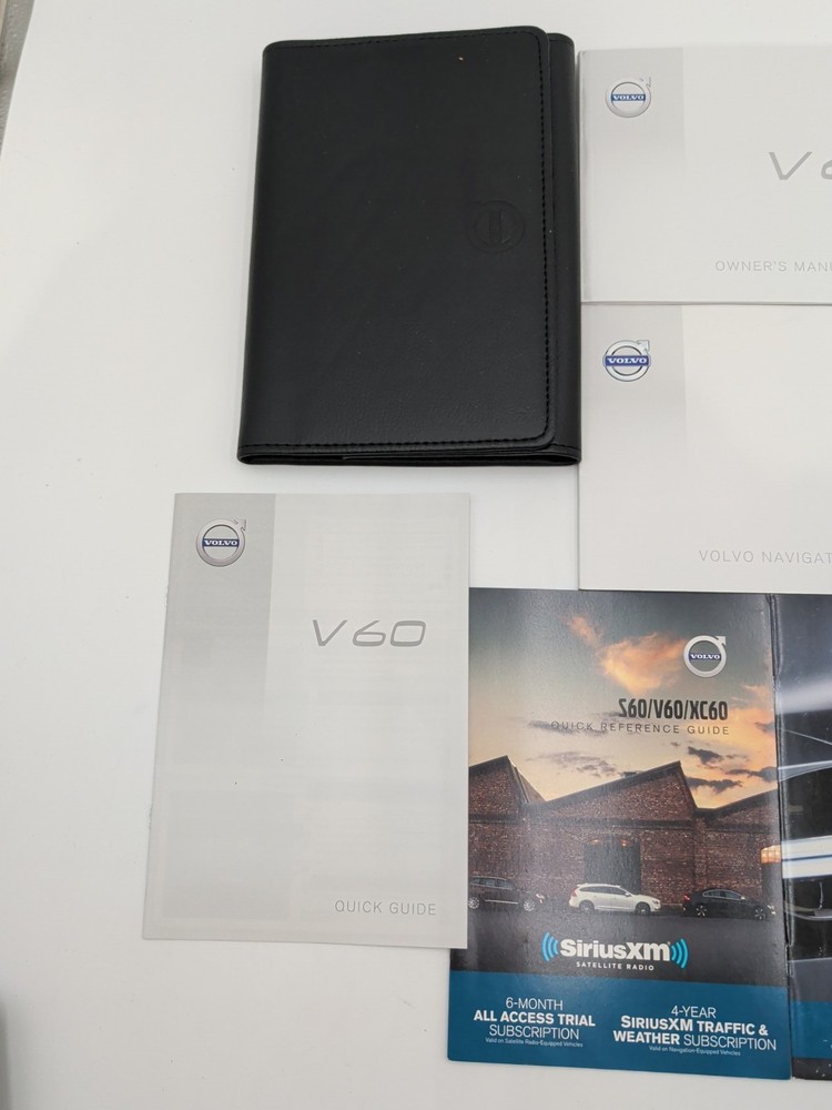 2018 Volvo V60 Owners Manual With Navigation System Plus Case