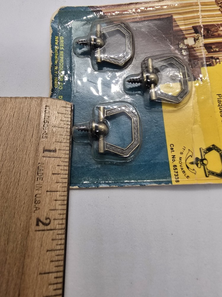 VTG Homecraft decorative Rings Pulls Coronet