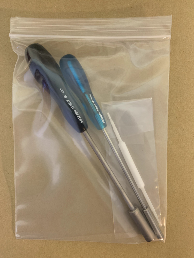 A set of 3 (three) Hozan drivers, New/bulk