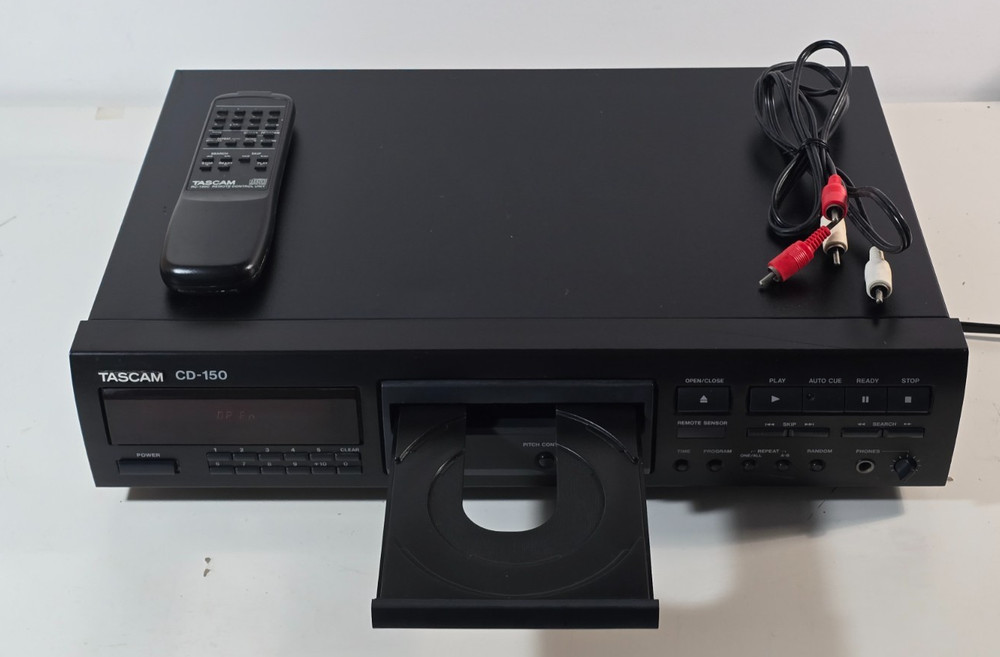 TASCAM CD-150 Rack Mountable CD Player With Remote (Fully Tested/Working)