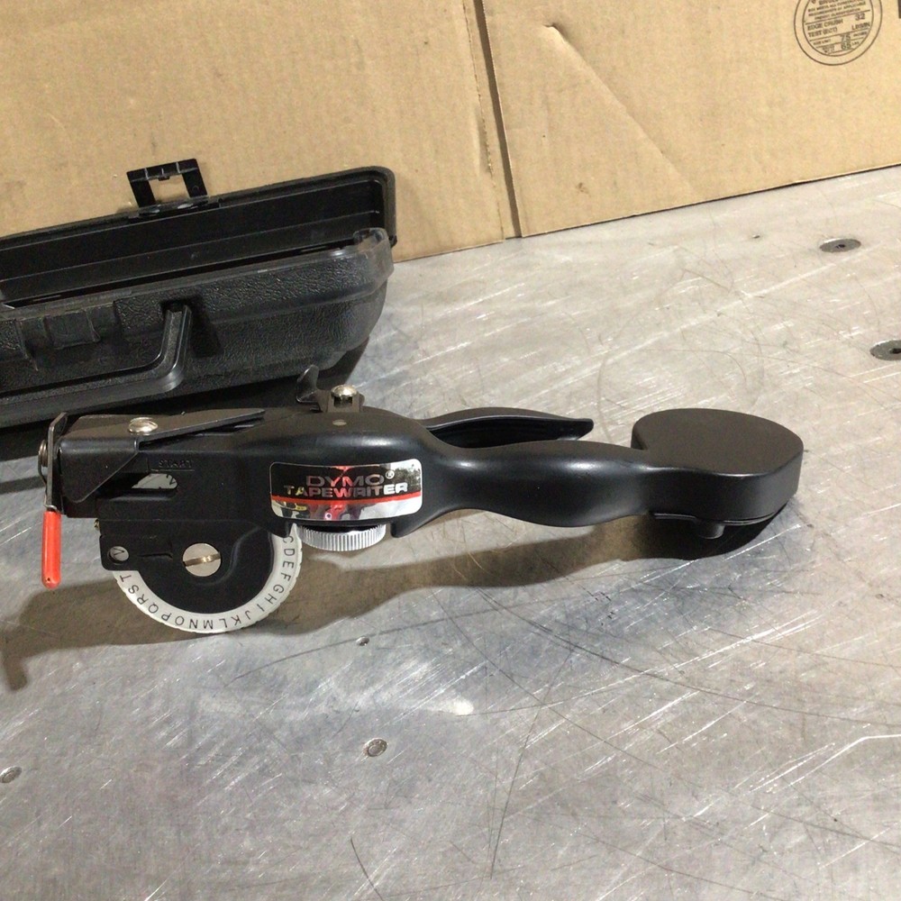 DYMO 1011 Tapewriter Label Maker Kit – Partial Kit