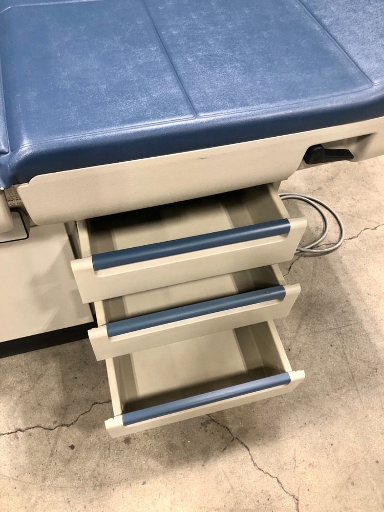 Midmark 404 Barrier Free Exam Table with step up platform