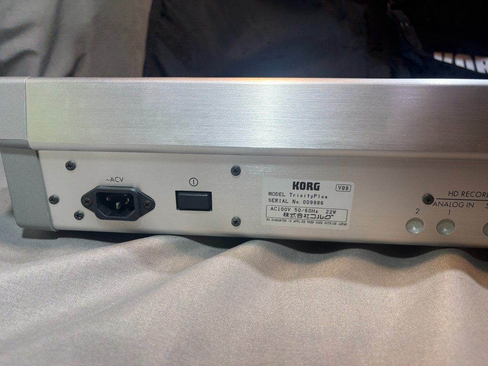 KORG TRINITY Plus 61-Key Keyboard Synthesizer with soft case
