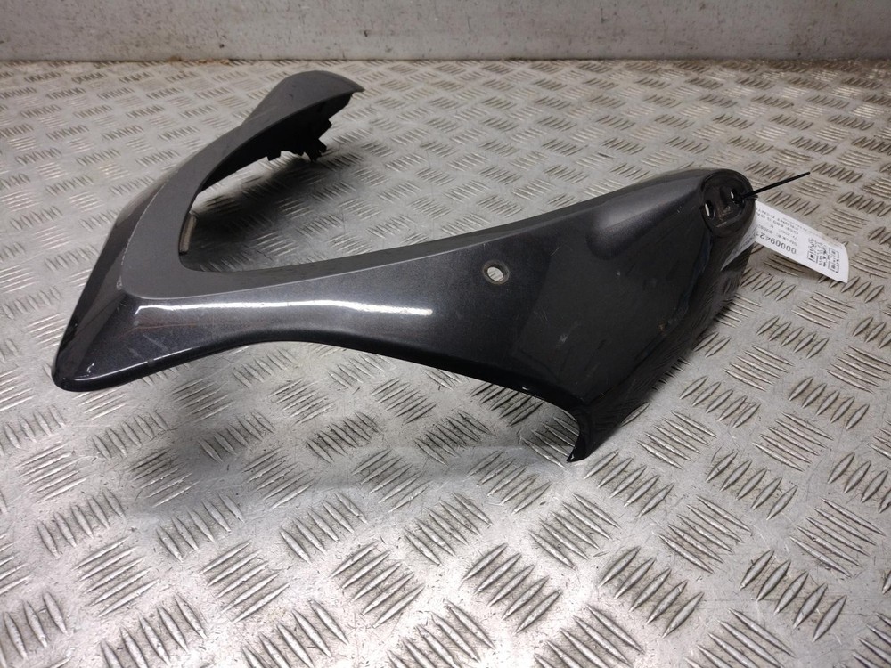 2001 SUZUKI GSF 600 S BANDIT Front Centre Panel