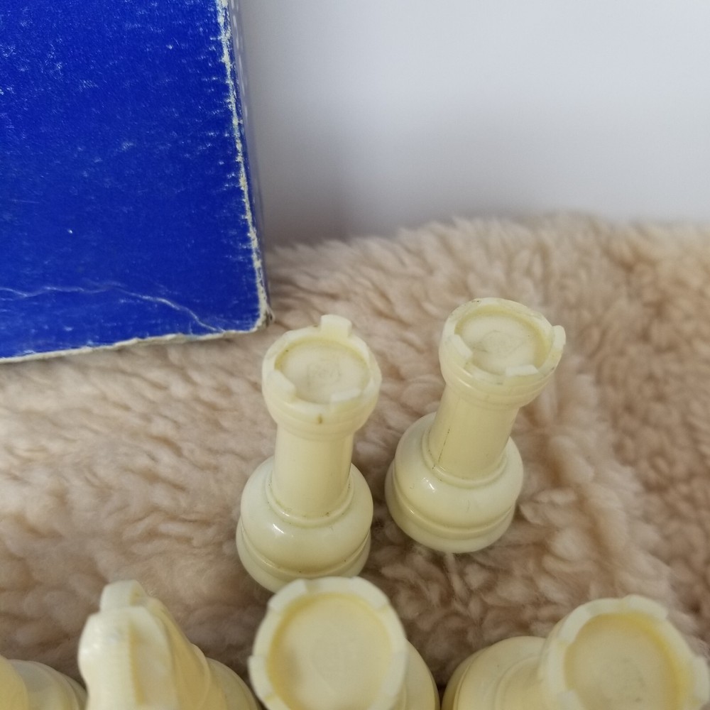 VTG E.S. Lowe Staunton Pattern Tournament Chessmen - 2 Complete Set w/ 1 Box