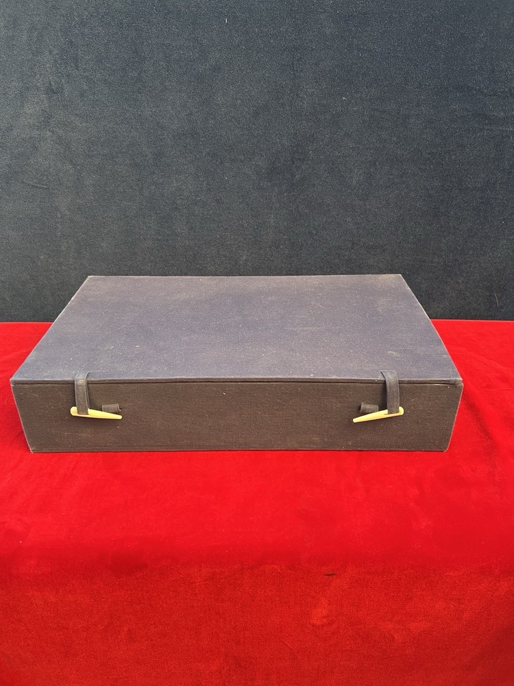 Vintage Bone Chess Set