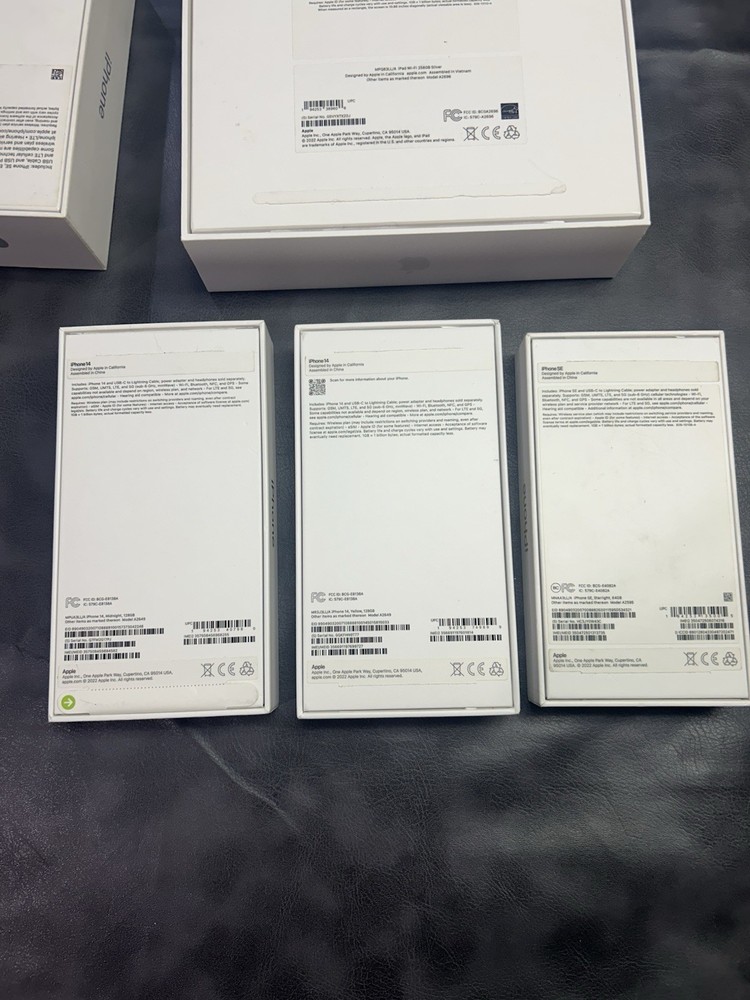 Apple iPhone iPad Boxes only Miscellaneous See Pics