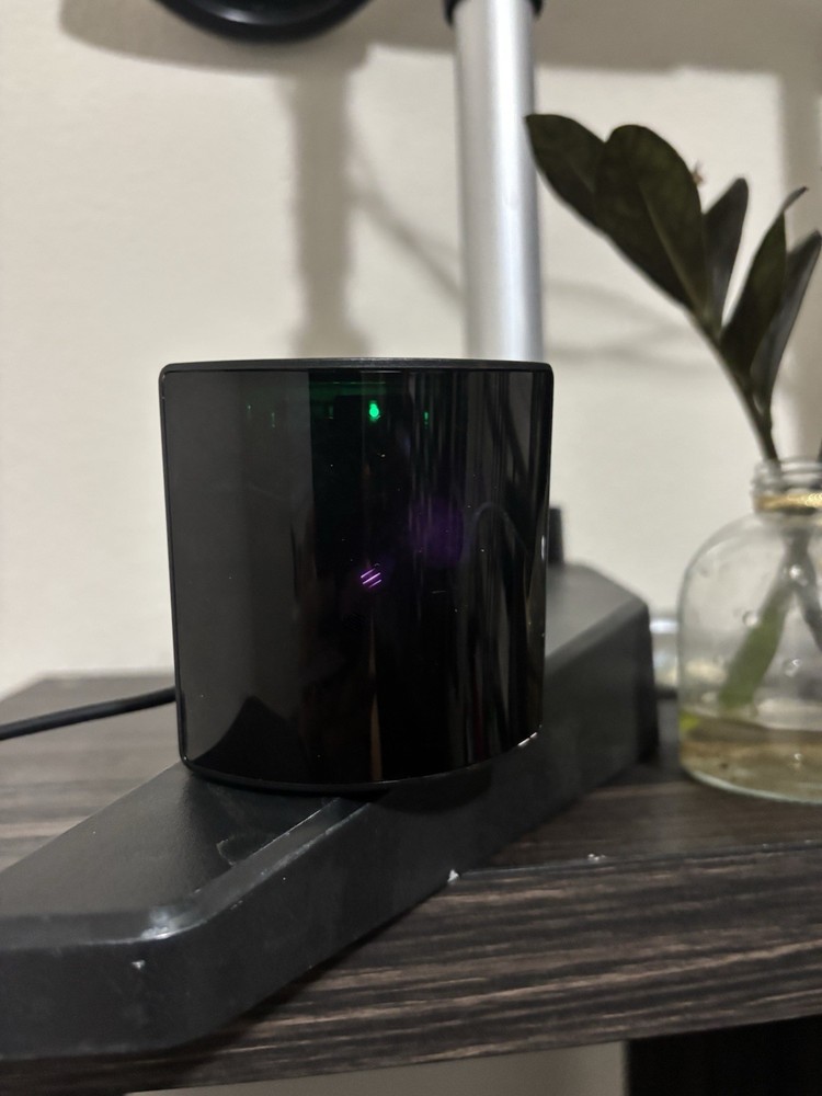 HTC Vive Pro 2 PC VR Headset Blue Black with Controllers & Base Stations