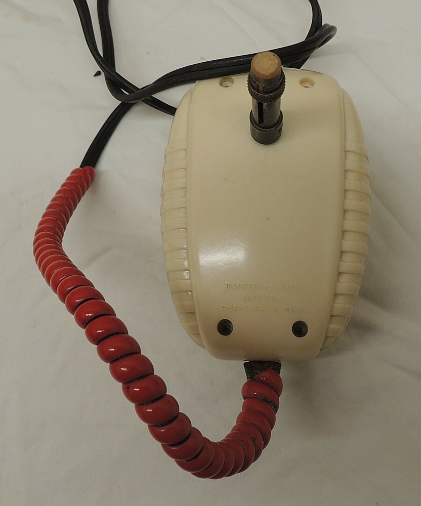 Automatic Electric Eraser by the Automatic Pencil Sharpener Company (APSCO)