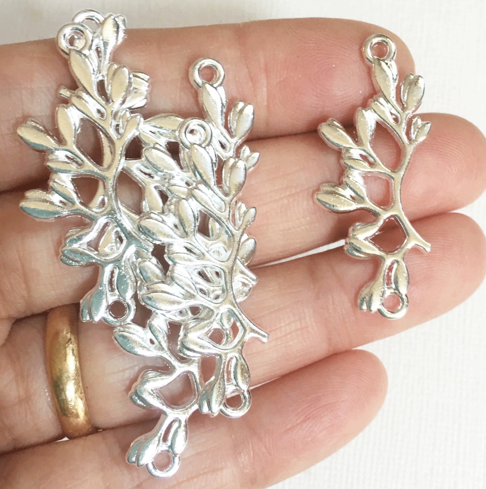 6 pcs leaf branch connector with 2 loops, available 2 colors