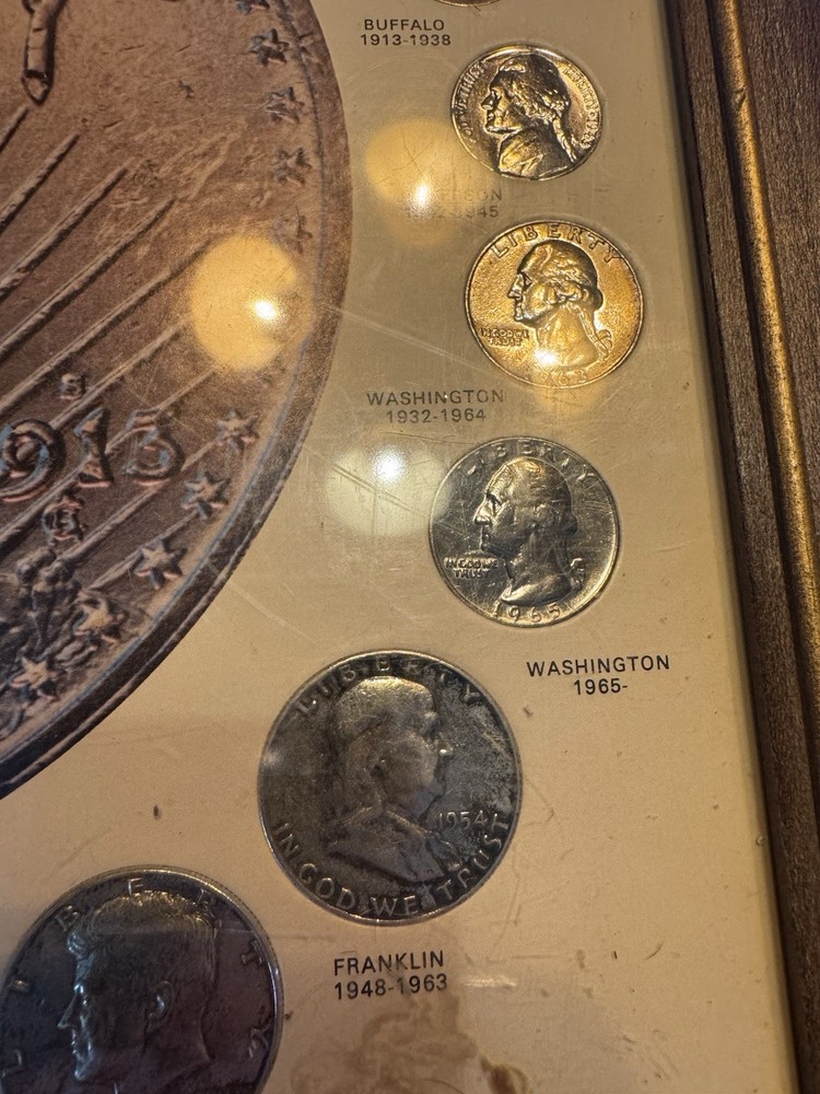 4 Small Display Coin Sets