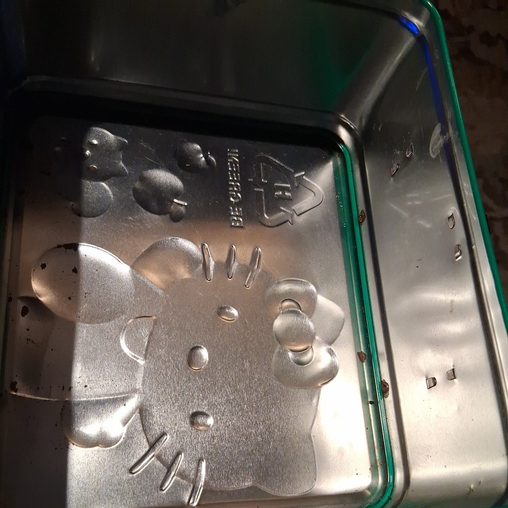 Hello Kitty Be Green Tin Green Lunch Box 2010