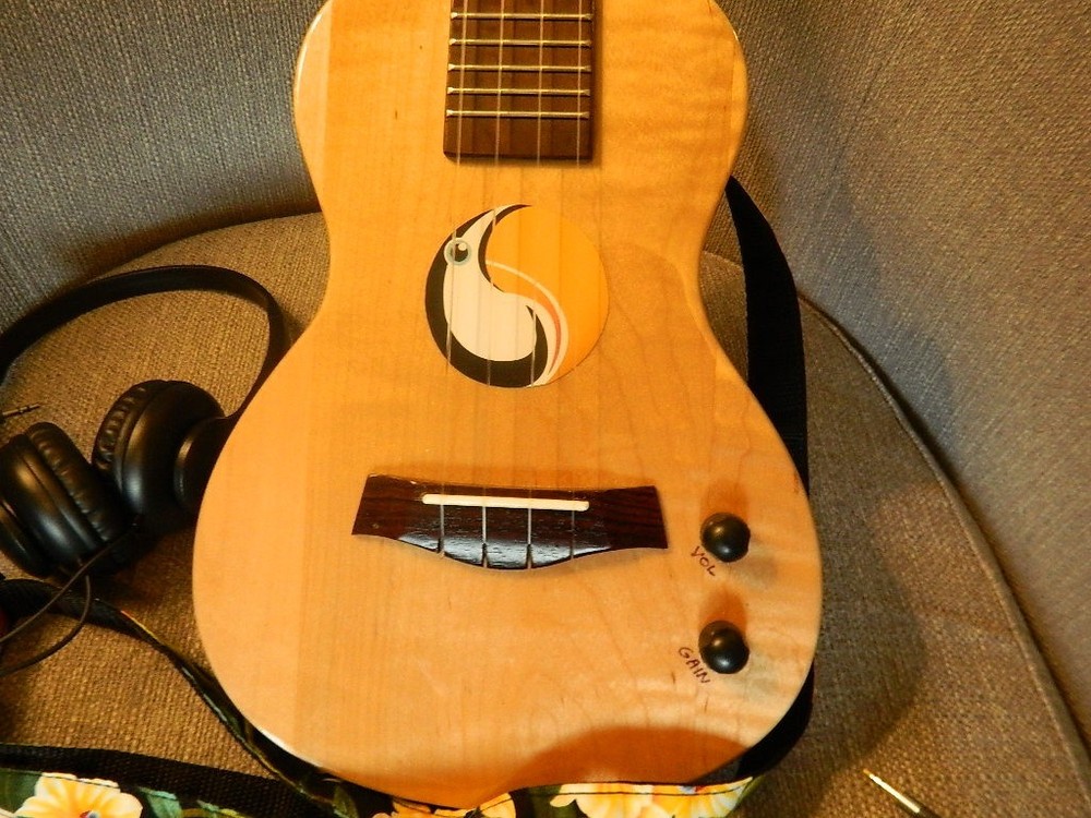 Electric, Silent, Solid Body, Concert Ukulele