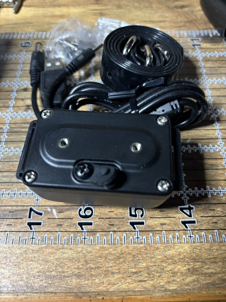 STIMULATION AND VIBRATION RECHARGEABLE DOG COLLAR - 3 Training Modes