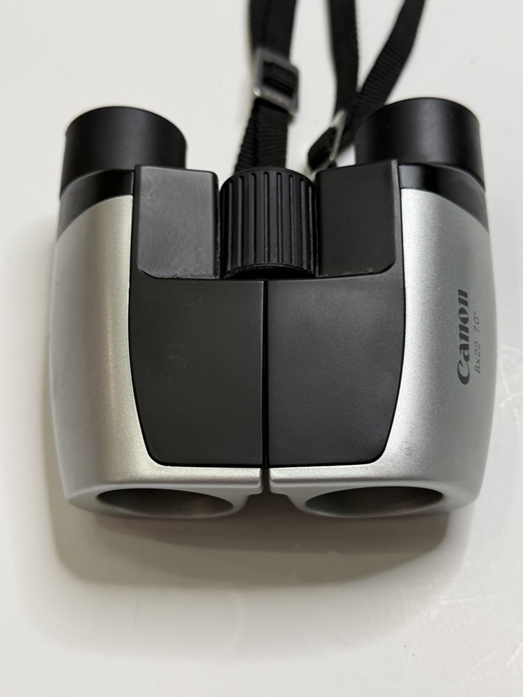 Canon 8x22 Binoculars Compact Silver Black 7.0° – Sharp & Clear Optics