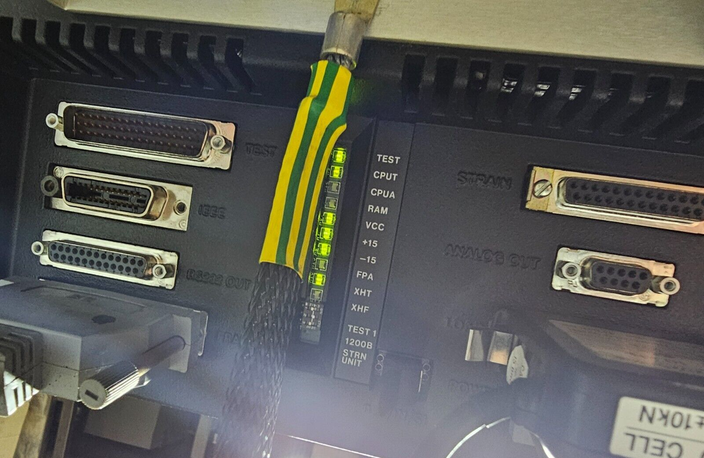 Instron 4466 Tensile Tester Compression 10KN/2250LB Capacity Load Frame