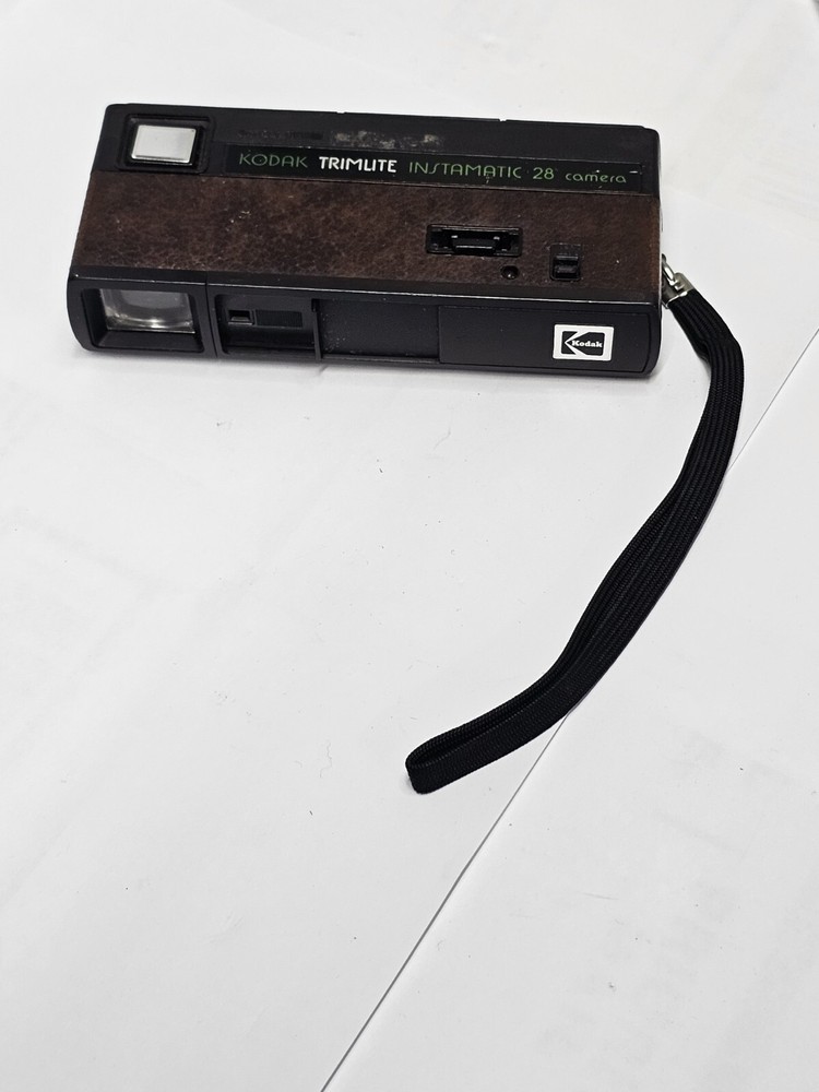 Kodak Trimlite Instamatic 28 Vintage Camera Untested Preowned.