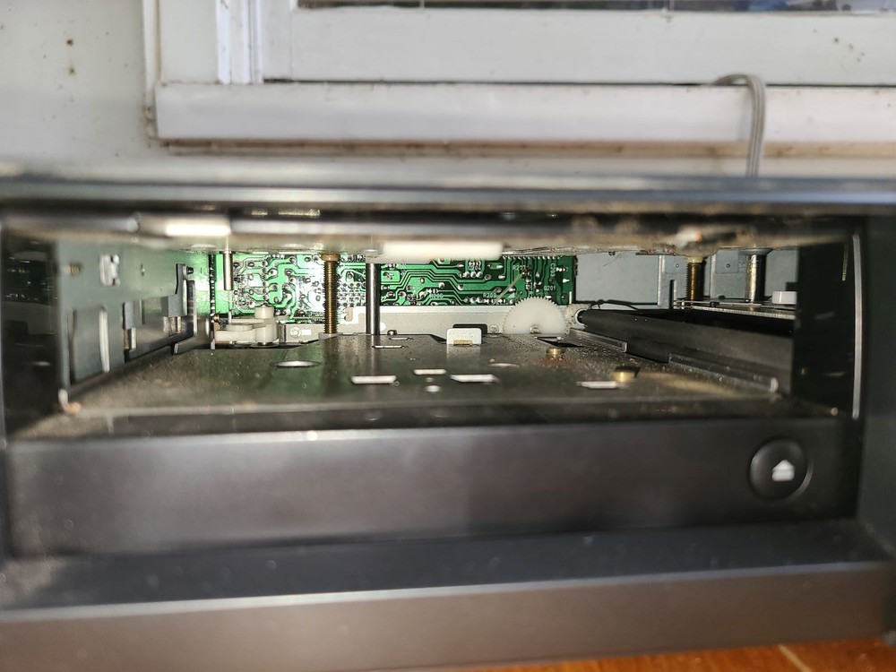 Craig AP9500 vehicle CD changer