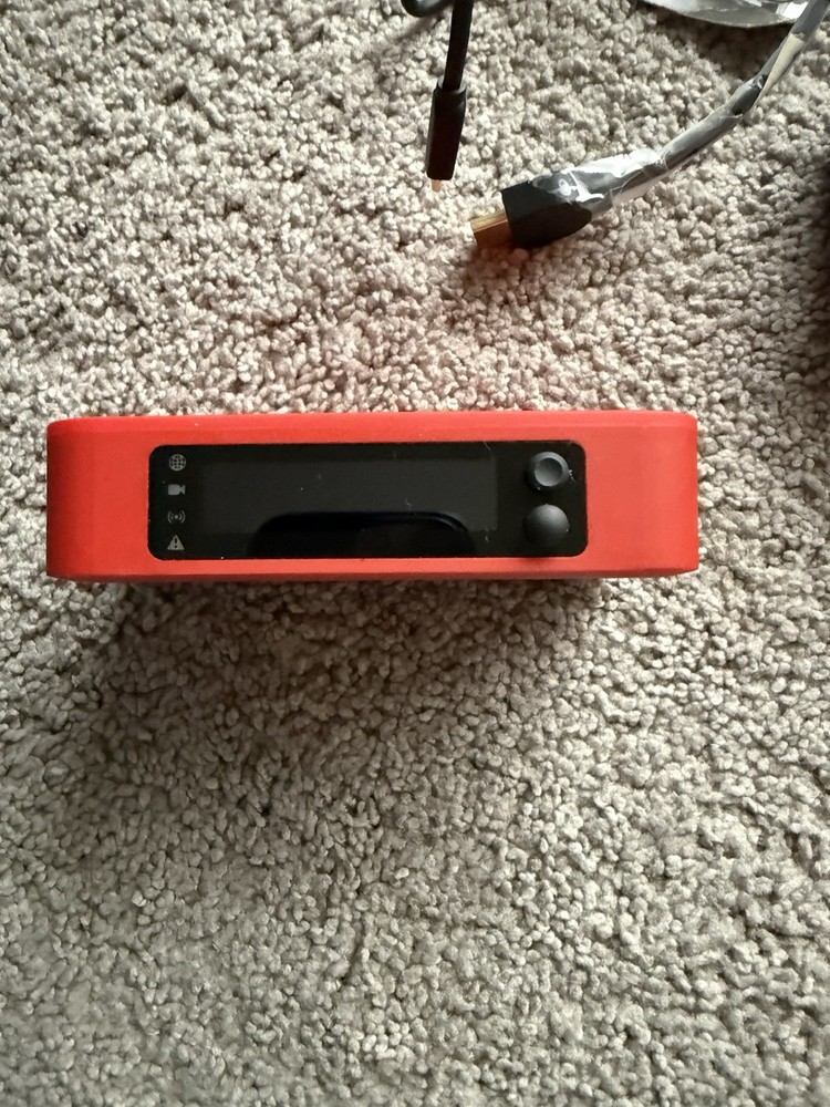 Livestream Broadcaster Portable HD Video Streamer Encoder LSB100