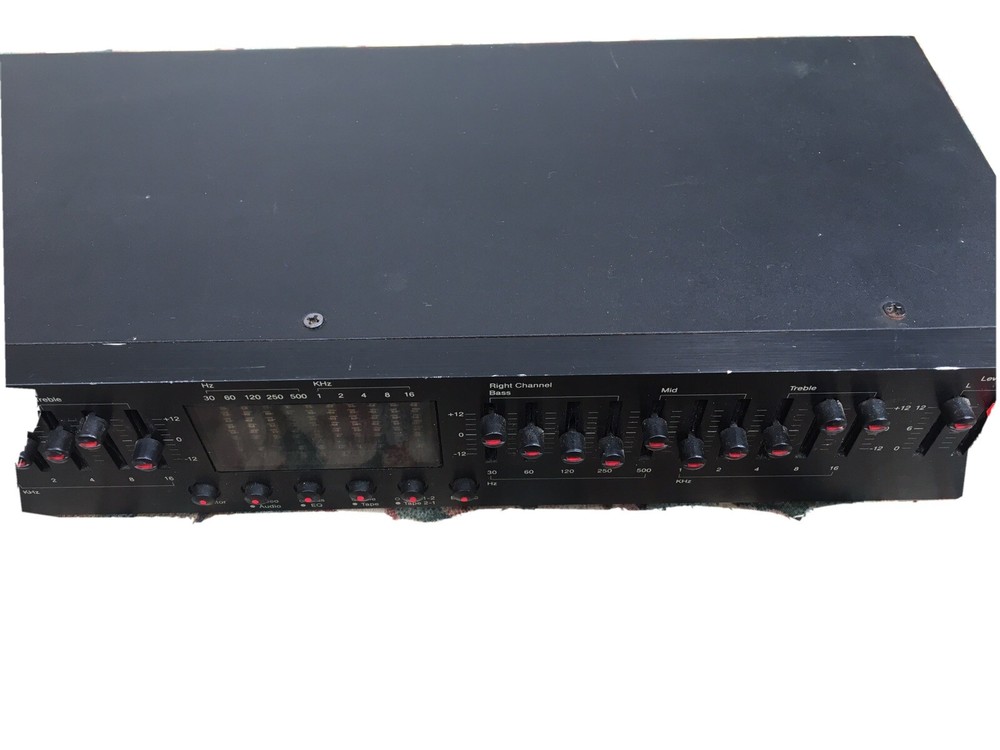 AudioSource EQ Eleven 10 Band Graphic Equalizer with Spectrum Analyzer Display