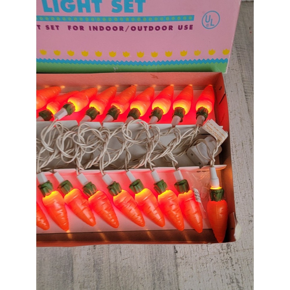vintage Silvestri Easter carrot string set light up 20 count spring