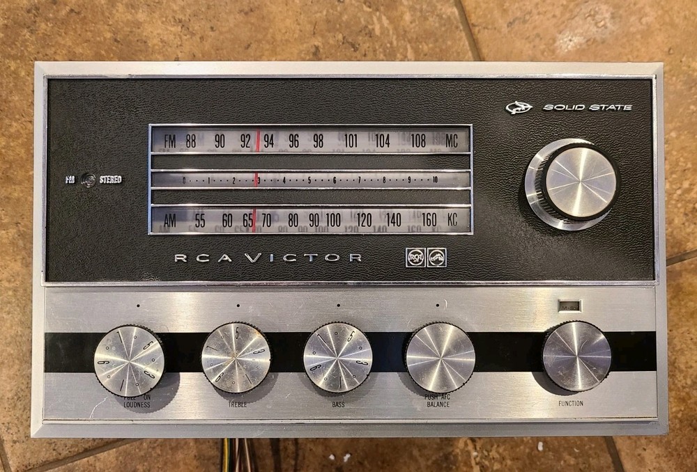 RCA Victor RS215J Console Solid State Stereo Tuner Preamplifier Unit Mid 1960s