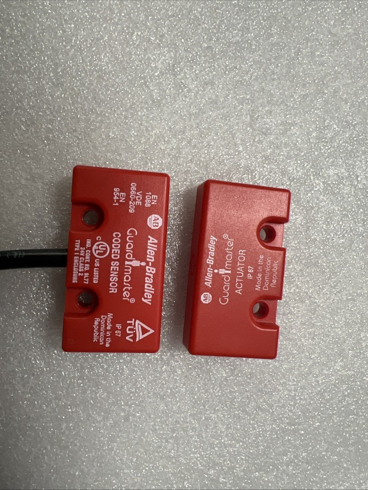 ALLEN-BRADLEY GUARDMASTER CODER SENSOR 440N-Z2NRS1C