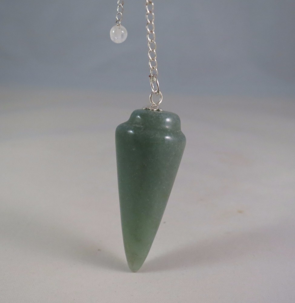 GREEN AVENTURINE CRYSTAL PENDULUM