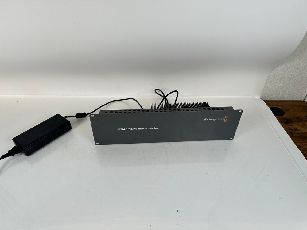 Blackmagic design ATEM 2 M/E HD Production Switcher